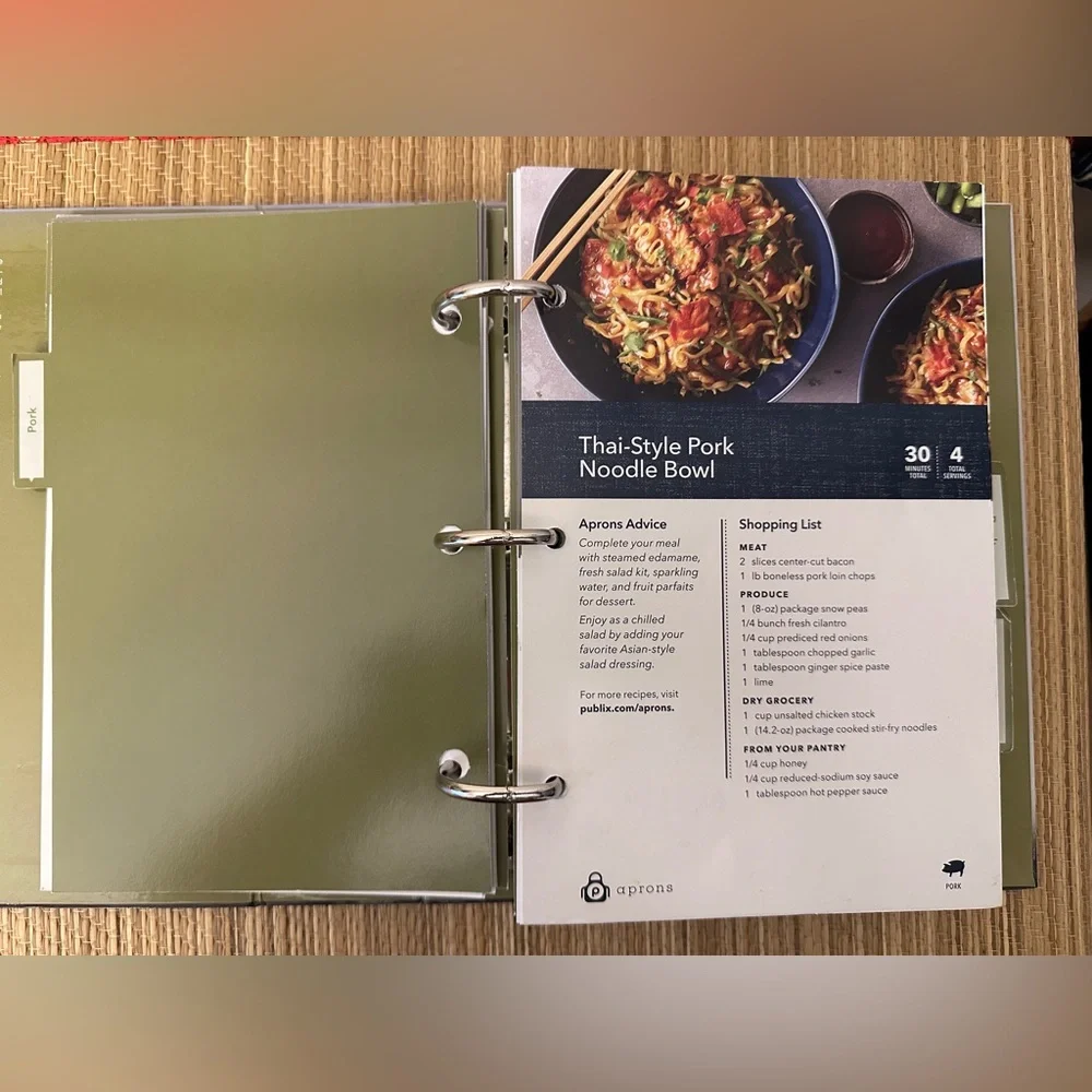 Publix Aprons Simple Meals Binder With Recipes And Tabs Cookbook